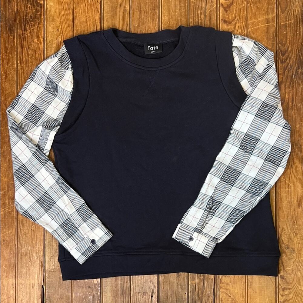 Fate women’s top Navy White French Terry with Plaid Flannel Sleeves size small